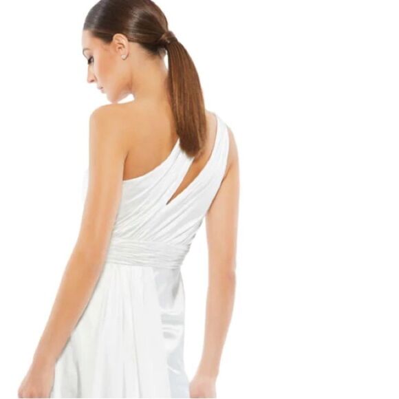 MAC DUGGAL ONE SHOULDER CUTOUT CHARMEUSE GOWN size 8 NWT 395.00 - Picture 4 of 4